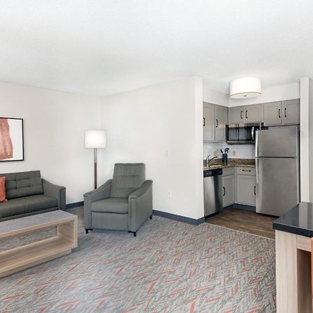 Candlewood Suites Eagan - Mall Of America Area By Ihg Exterior photo