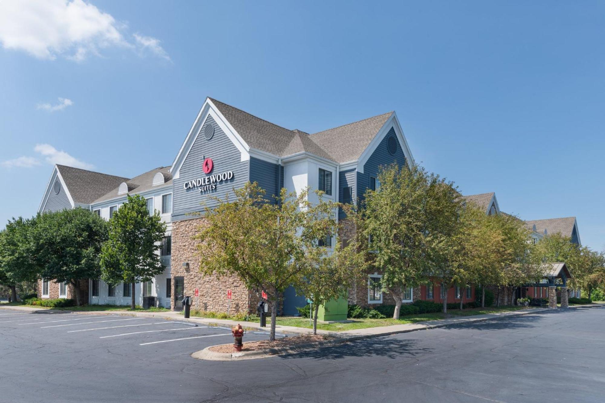 Candlewood Suites Eagan - Mall Of America Area By Ihg Exterior photo