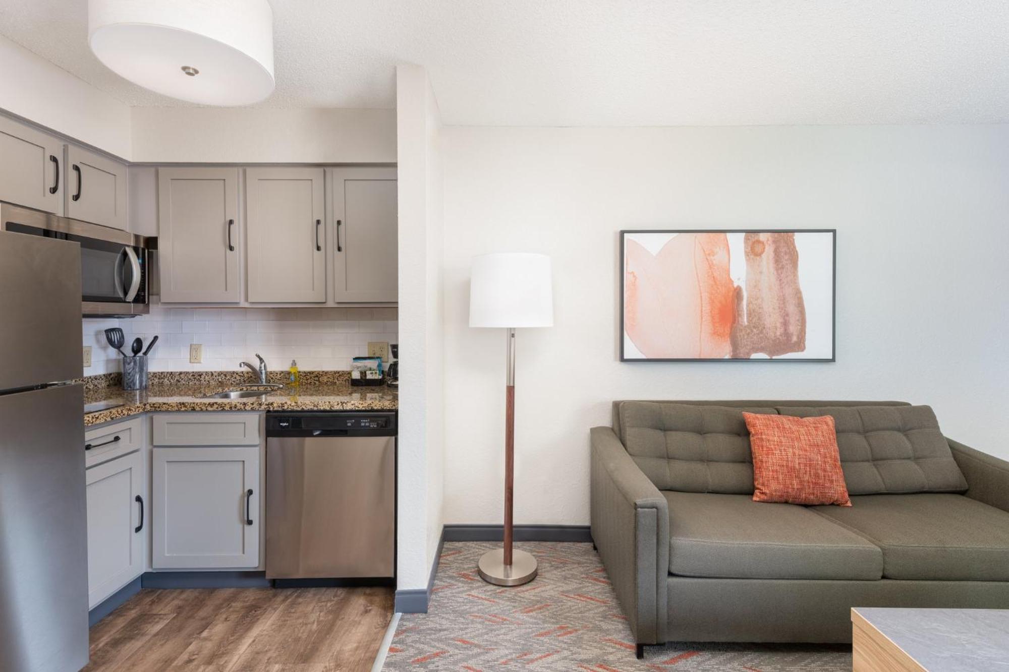 Candlewood Suites Eagan - Mall Of America Area By Ihg Exterior photo