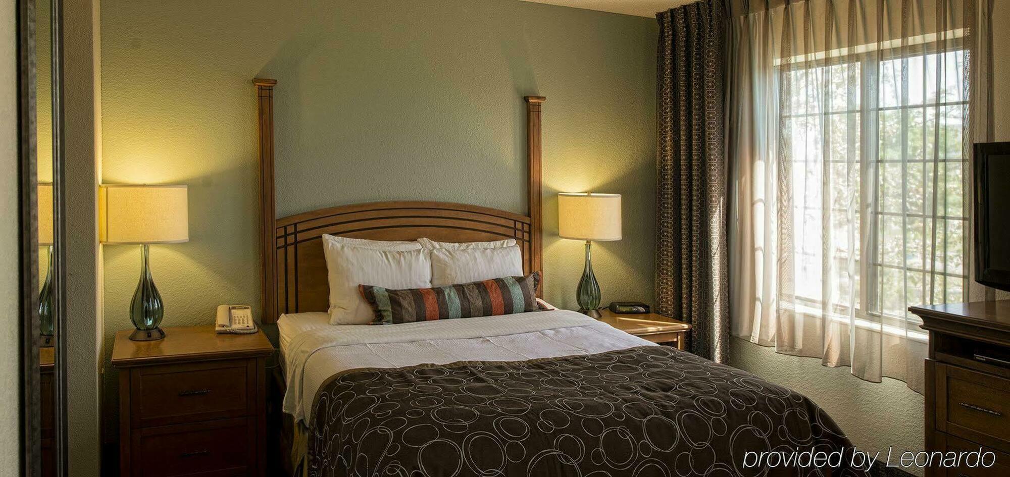 Candlewood Suites Eagan - Mall Of America Area By Ihg Exterior photo