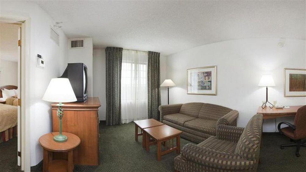 Candlewood Suites Eagan - Mall Of America Area By Ihg Exterior photo